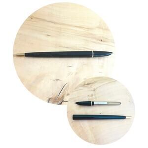 Vtg PARKER 51 Desk Fine Point Fountain Pen Nib Black Gold 1950s Lucite